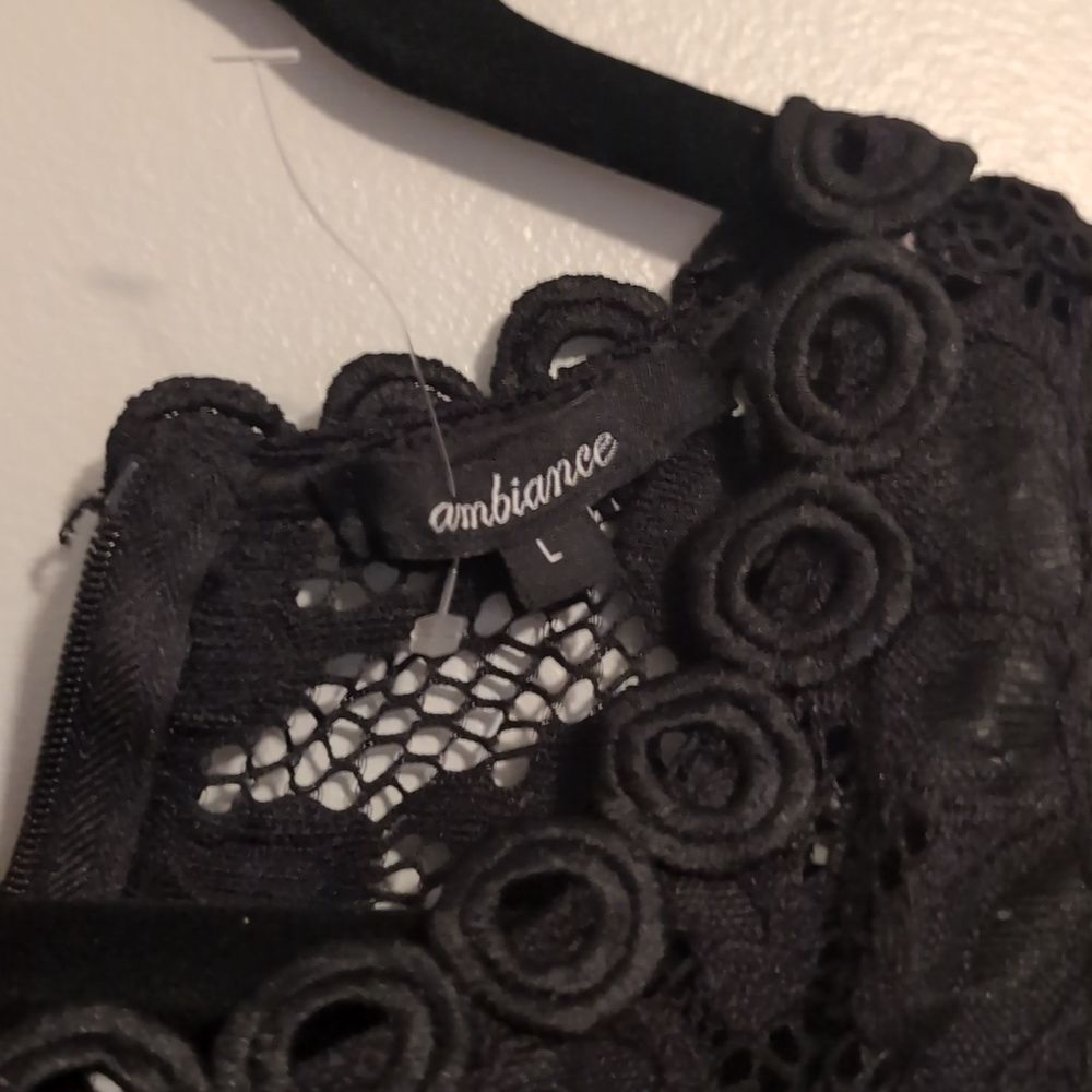 New Ambiance Women's Black Floral Lace Dress Size Large - Picture 4 of 5